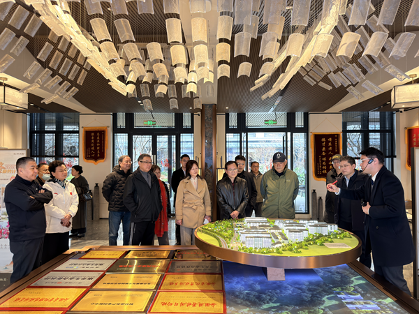 ����ʡ�����Ļ����ι�ҵ��������һ�и�������԰���п���