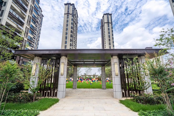 ��Ա�ȷ���������Ρ������������ǰ����